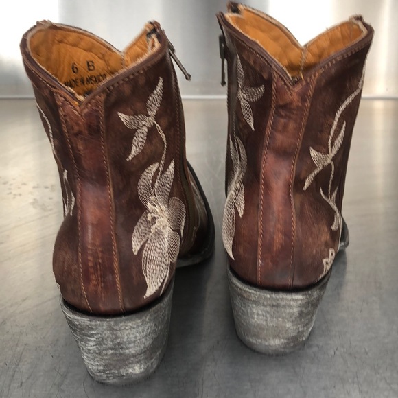 Old Gringo "Flora Loca" embroidered leather boot. NEW in box! - Picture 9 of 9